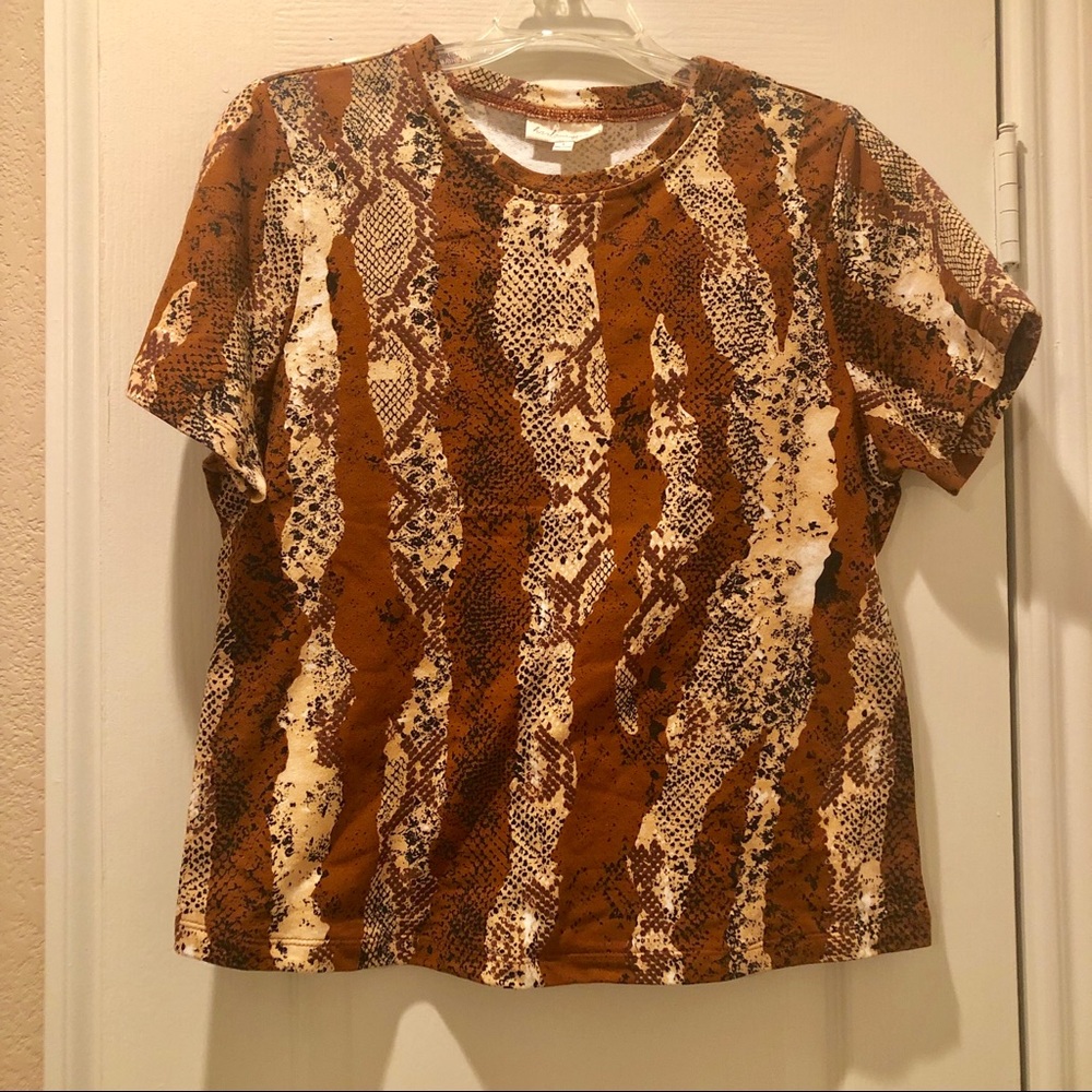Harlow Grey | Python Print Cropped Tee